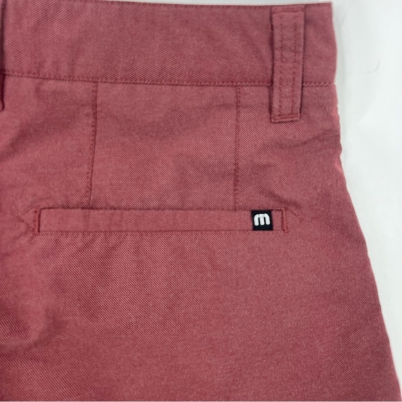 Travis Mathews Golf shorts - Picture 4 of 6